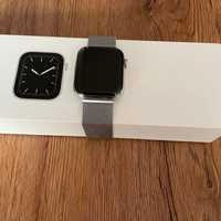 Apple Watch Series 5 44mm Stainless Milanese