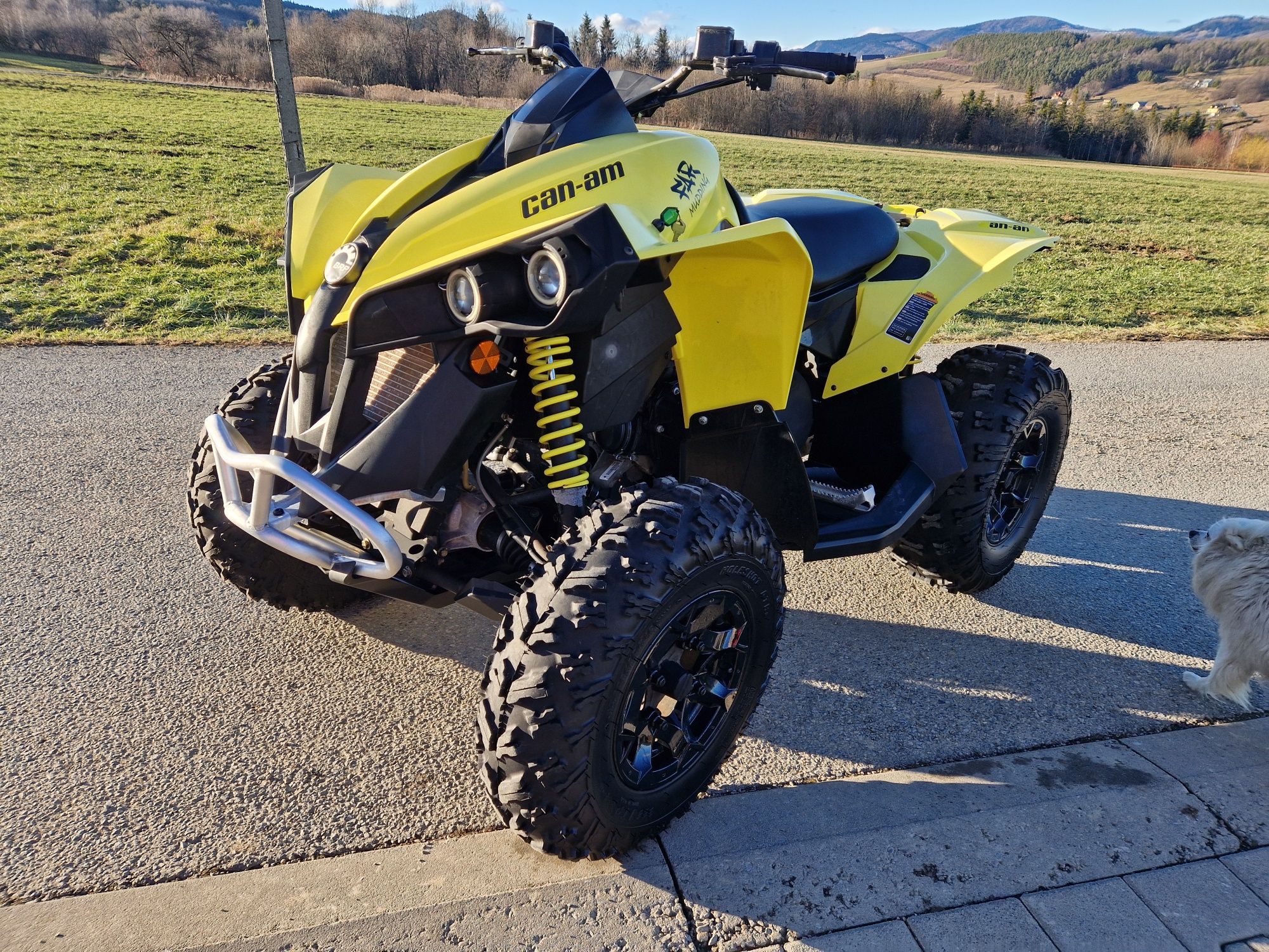 Can am Renegade outlander 570,650,  jak NOWY, znikomy przebieg,