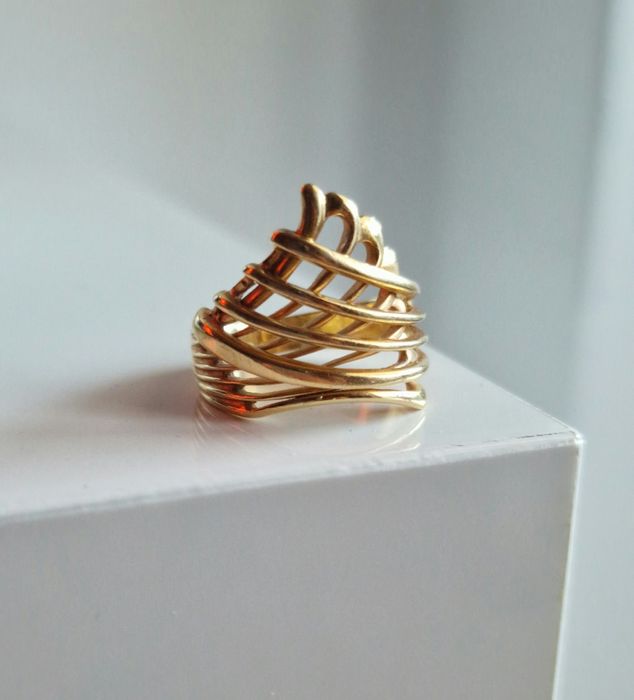 Anel em Ouro 19.2k "Coroa/Rainha"