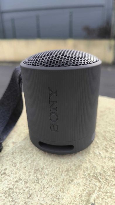 Coluna Bluetooth SONY SRS-XB100B (Preto) – Como Nova!