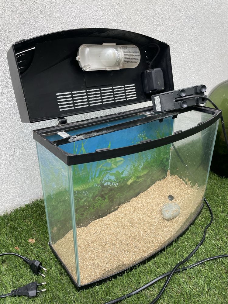 Aquario usado em excelente estado