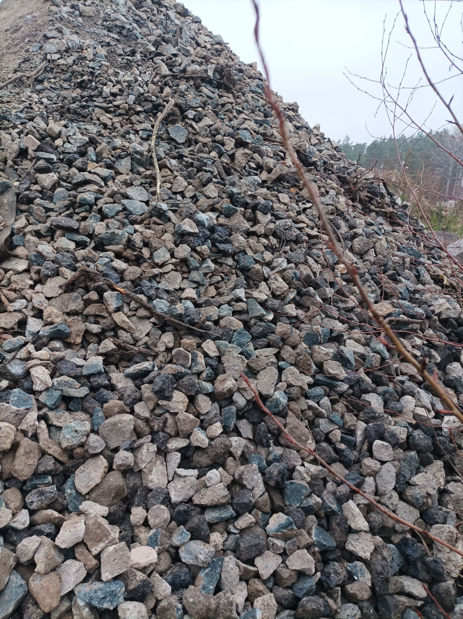 Beton kruszony kruszbet kruszywo betonowe gruz recykling