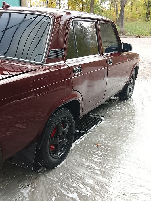 Продам ВАЗ 2107 у гарному стані !