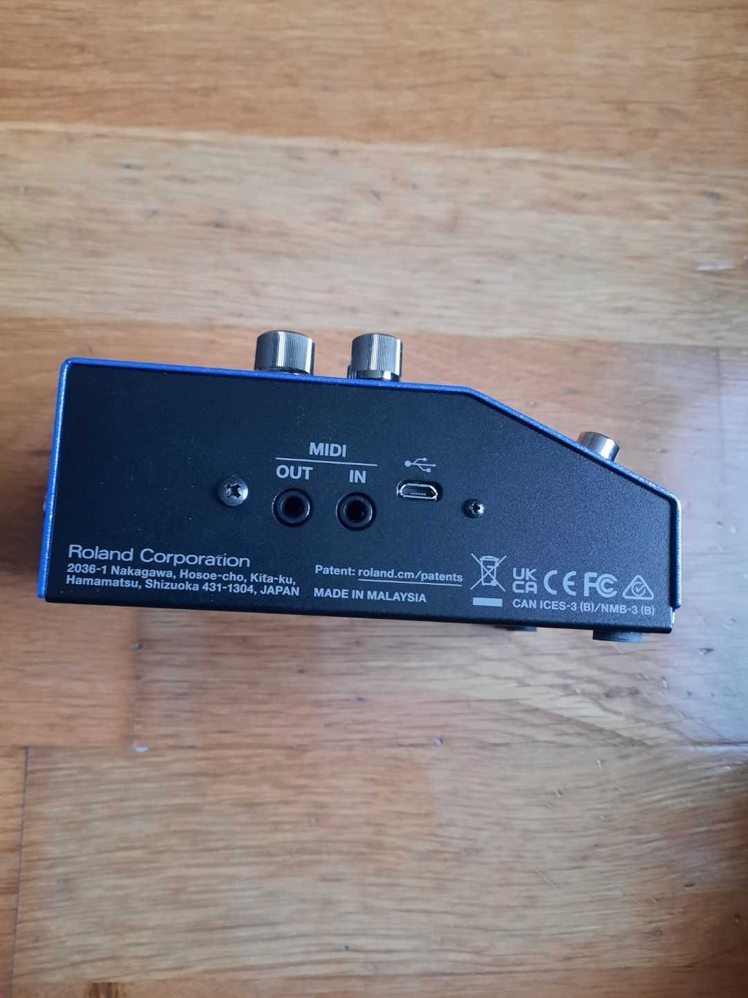 Boss SY-200 syntezator gitarowy