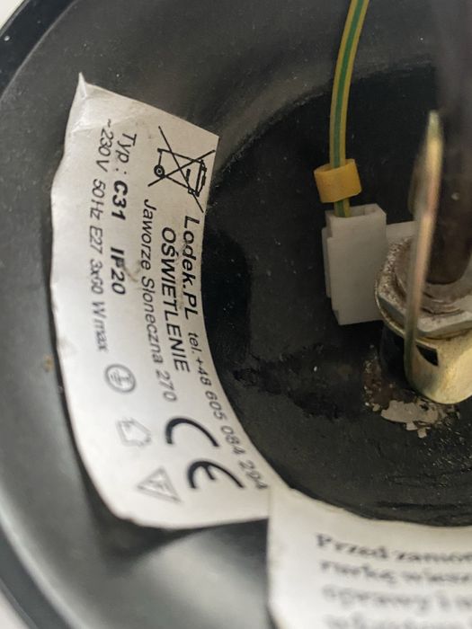 Żyrandol czarny ze srebrnymi dodatkami lekki