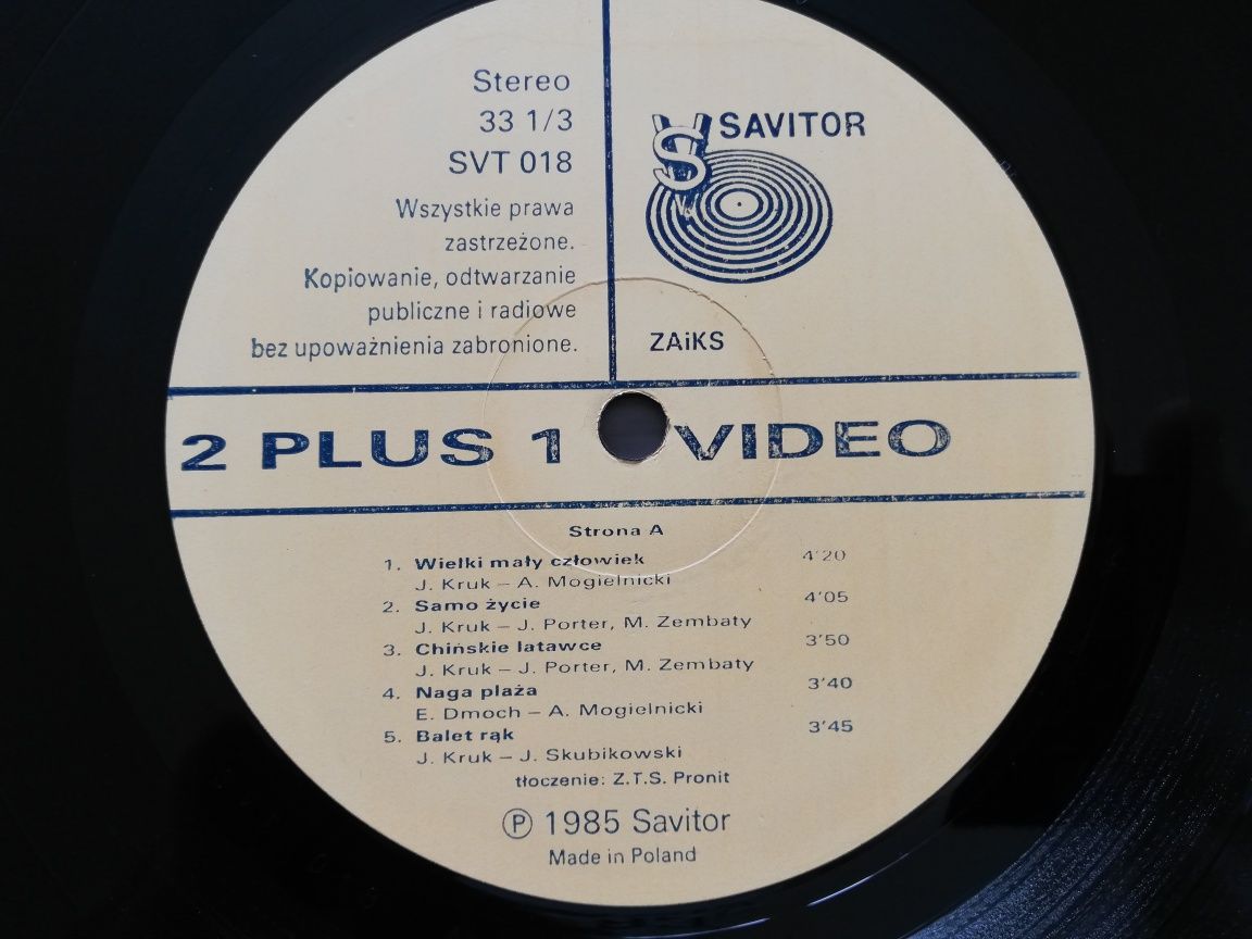 2 plus 1 - Video LP