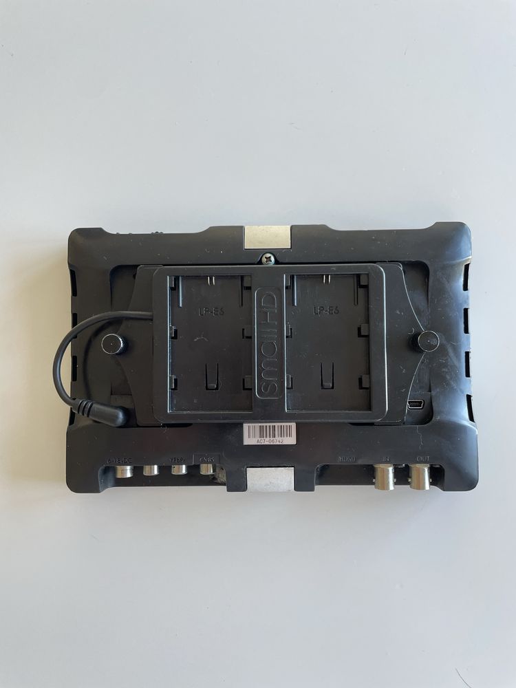 Monitor cinema smallHD ac7