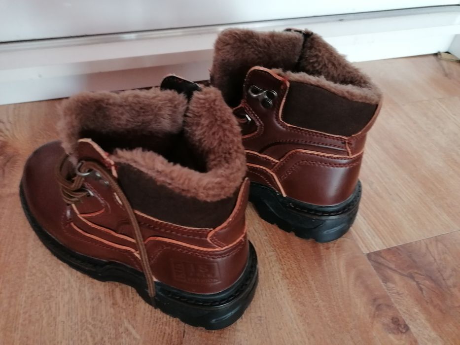 Buty zimowe dziecięce 39r