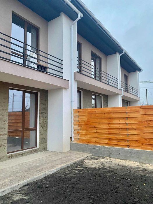 Продаж ТАУНХАУСІВ в Бучі .94м²+ 40м² мансарда. Без комісії
60 000 $