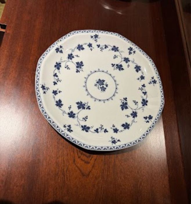 Serviço de jantar Royal Doulton