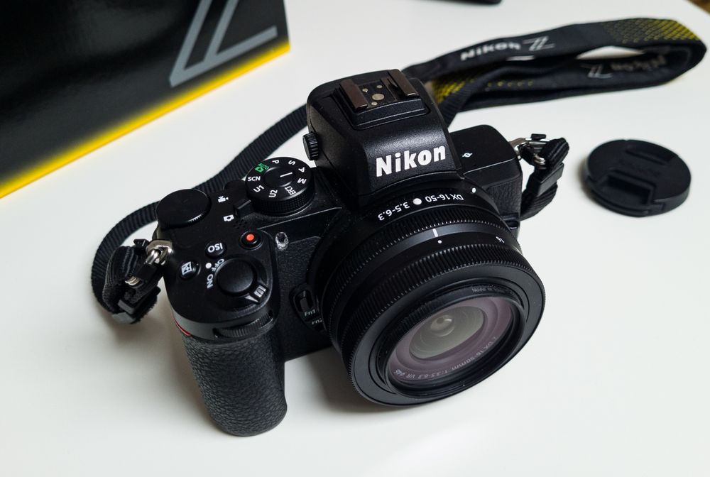 Nikon Z 50 + obiektyw Nikkor Z DX 16-50 mm