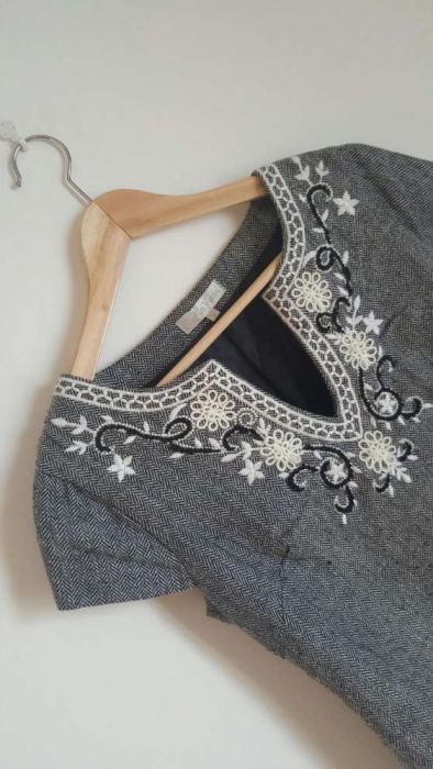 Vestido Estilo Cocktail- Vintage Moderno (Como Novo!)