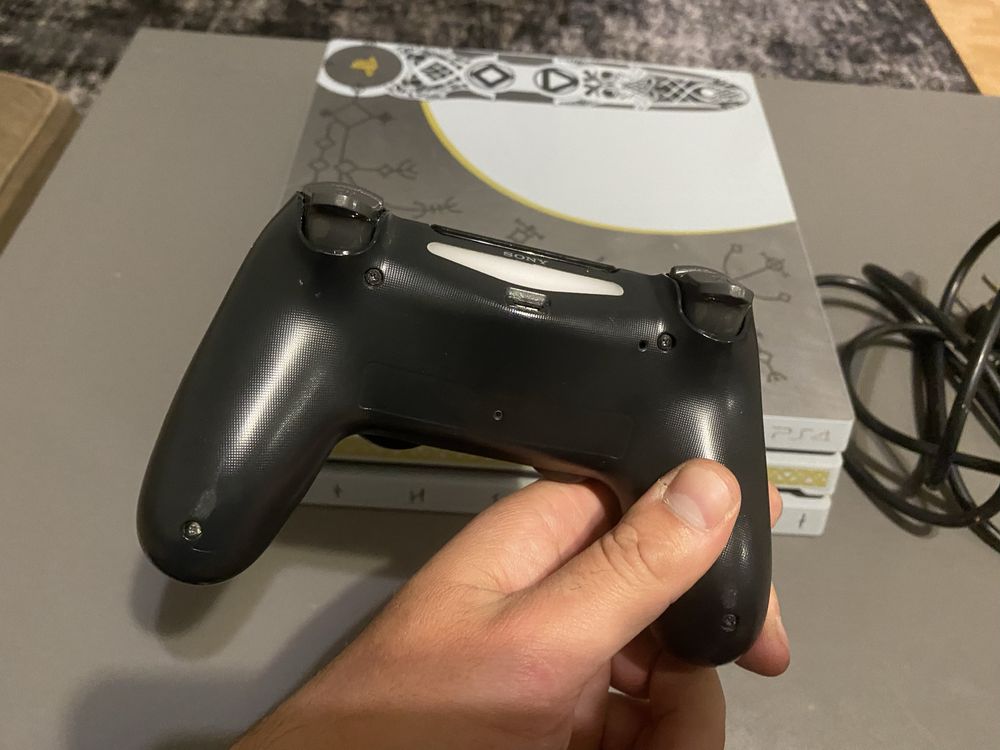 Play Station 4 pro не робоча