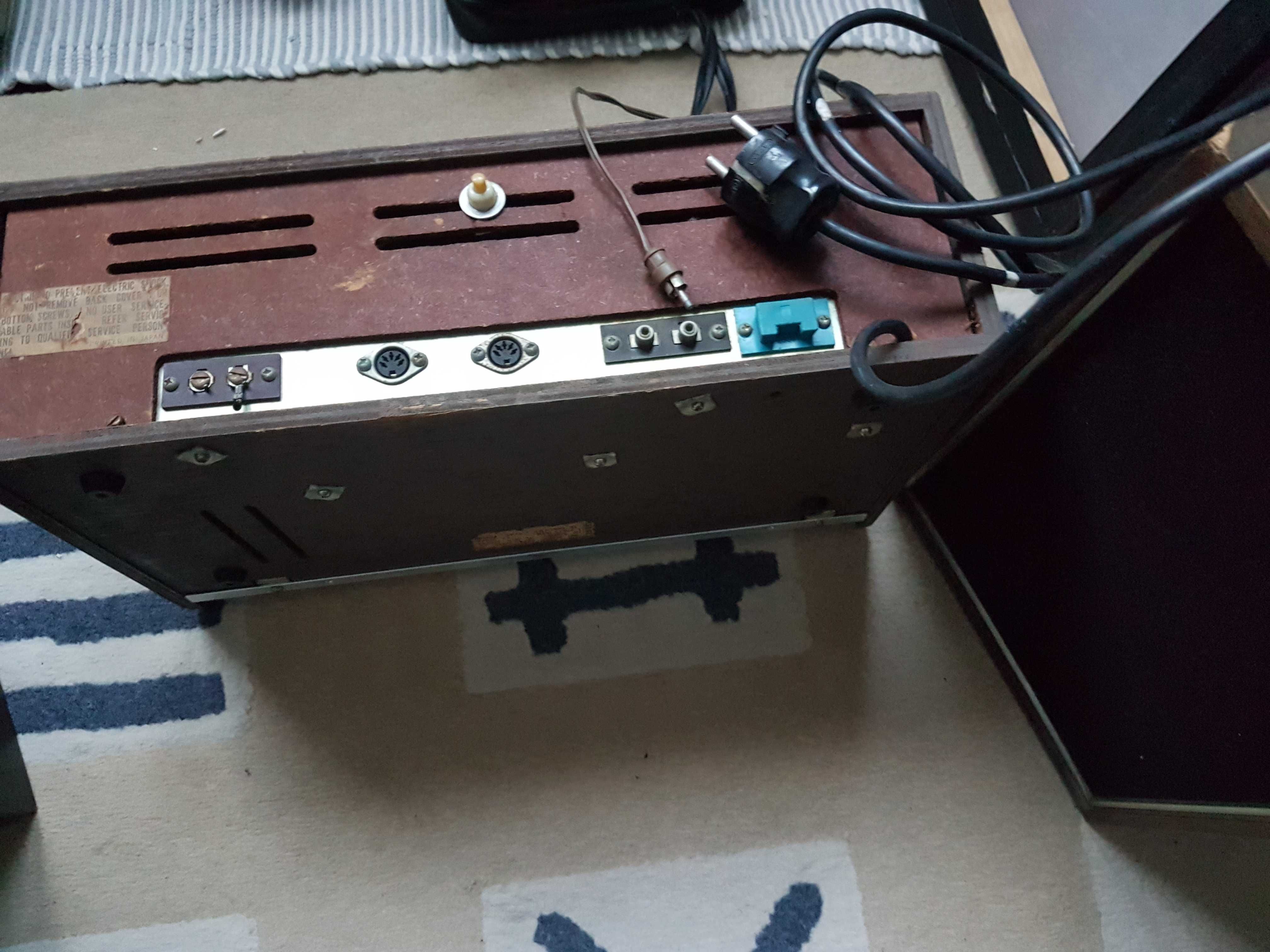 Rádio vintage a funcionar da Denon