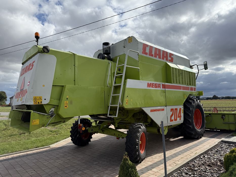 CLAAS MEGA 204 PIĘKNY STAN! Mercedes! heder 5,10! lexion dominator