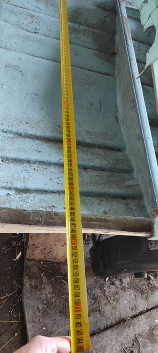 Łódka wędkarska z przyczepką