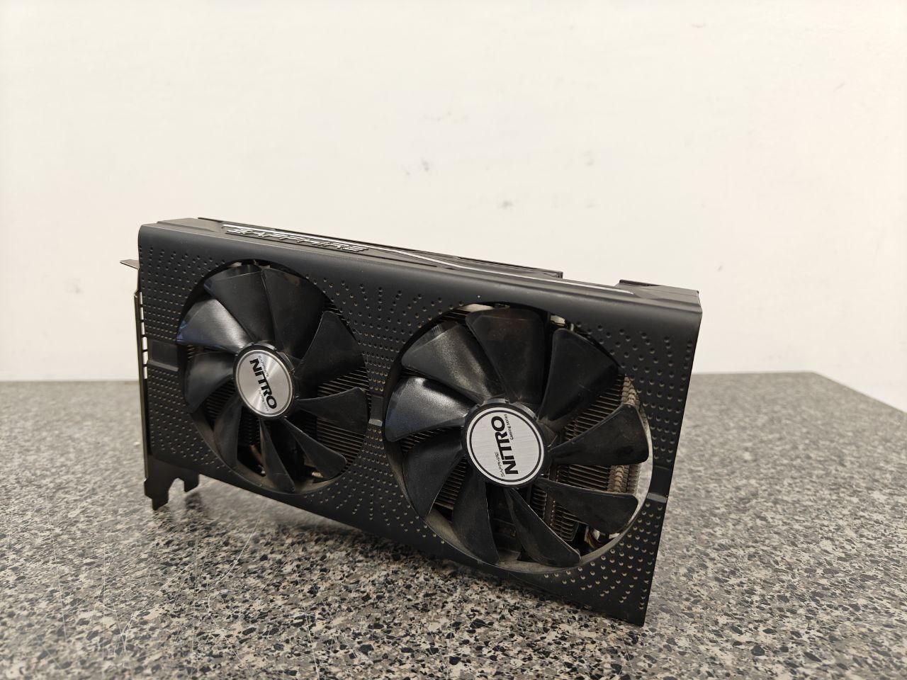 Топовая Sapphire pulse RX 470 4 gb Любые тесты и проверки!
