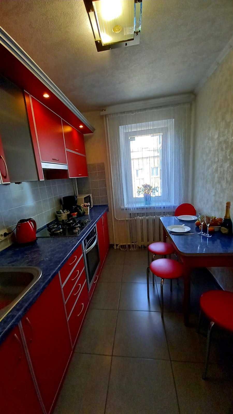 Здам квартиру подобово біля центрального входу у парк Софіївка!!!