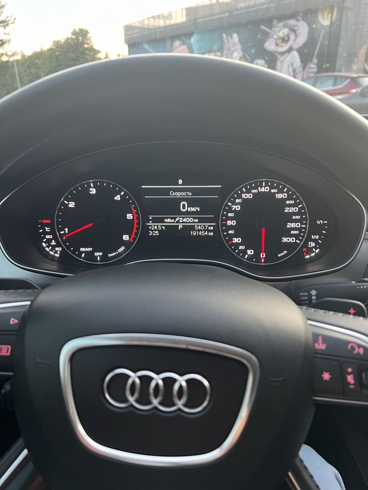 Audi A6C7/4G 2015 2.0 TDI S tronic S-line.