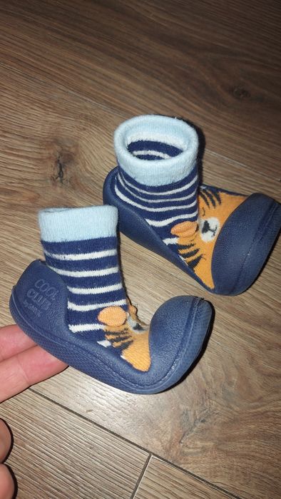 Kapcie 20/21 ze Smyka Barefoot jak Attipasy 12,5 cm do żłobka