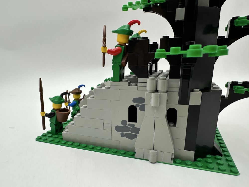 Lego 6066 Castle Camouflaged Outpost BOX