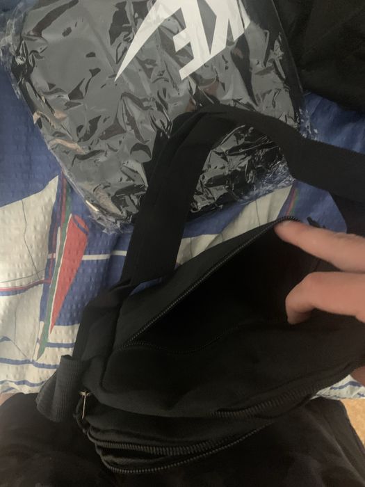 Барсетка через плече найк