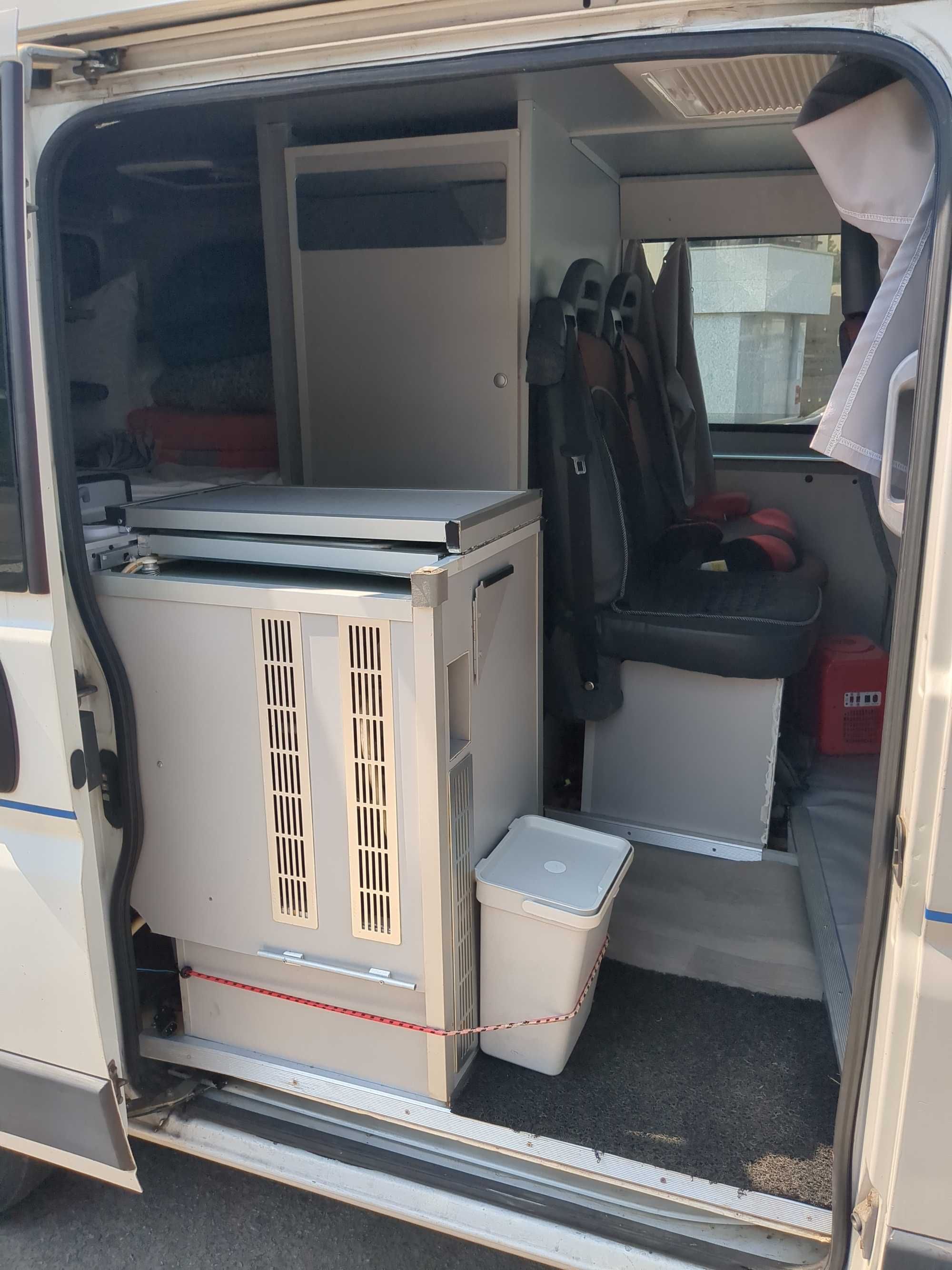 Fiat Ducato campervan 4 lugares - Legalizada como Autovivenda