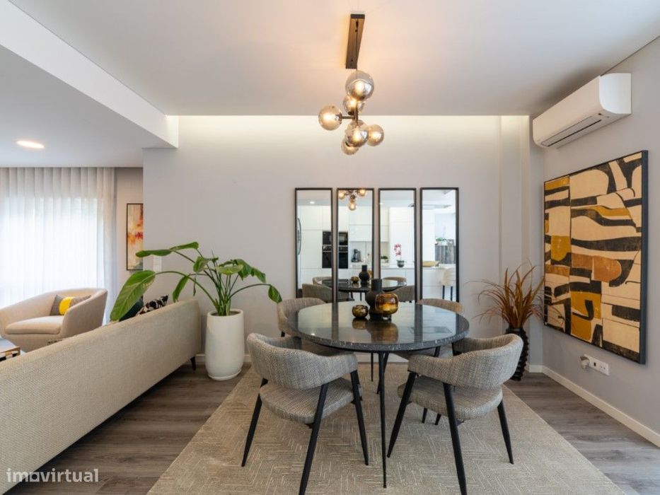 Apartamento T3 Remodelado | Carnaxide