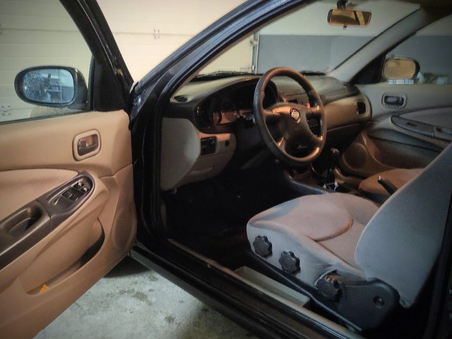 Nissan Almera Van 2.2Ddti