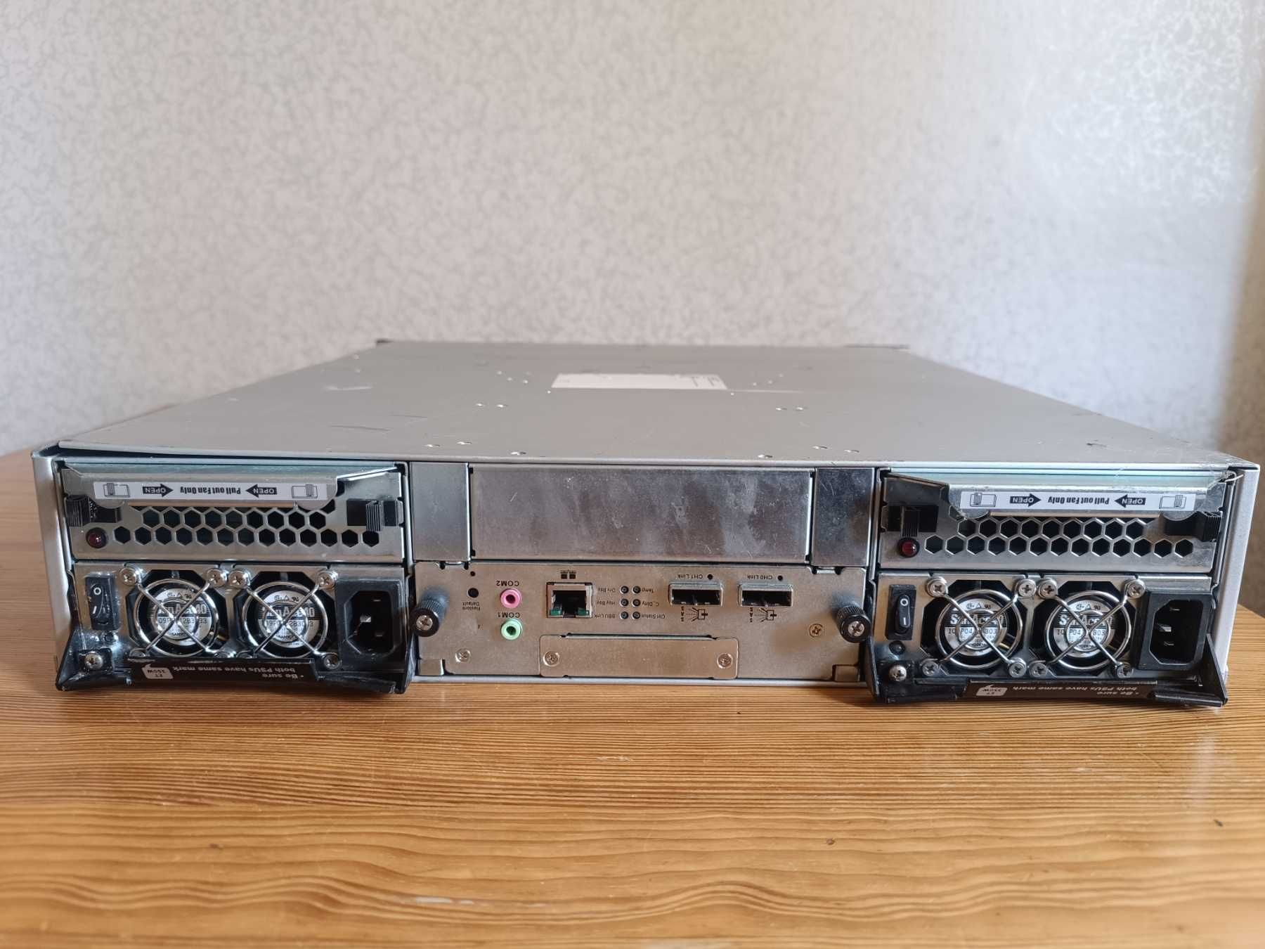 СХД Infortrend,Transtec на 8 дисків SATA II и III, SAS