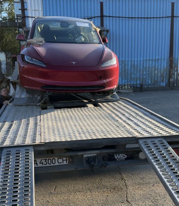Розборка Tesla Model 3 Highland 2024