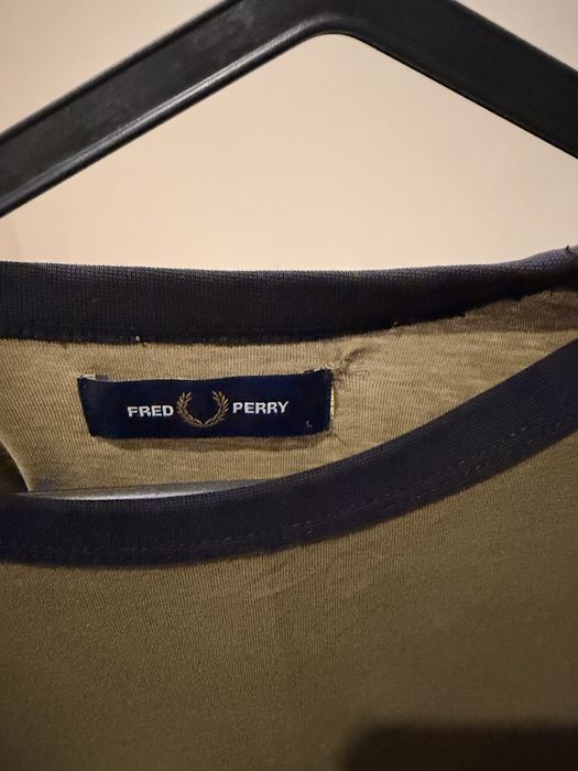 Vendo camisola fred perry