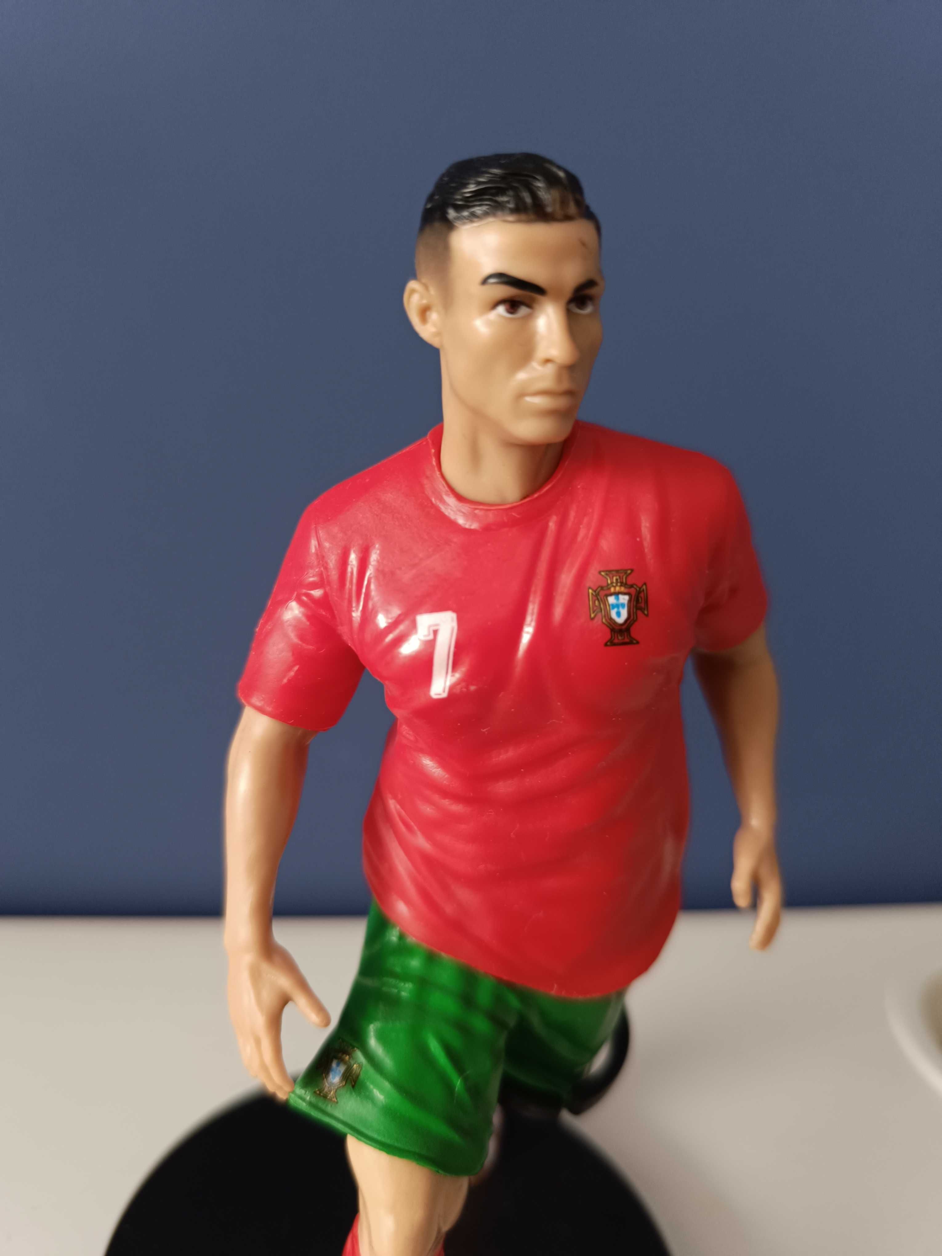 Cristiano Ronaldo CR7 figurka kolekcjonerska Portugalia strój