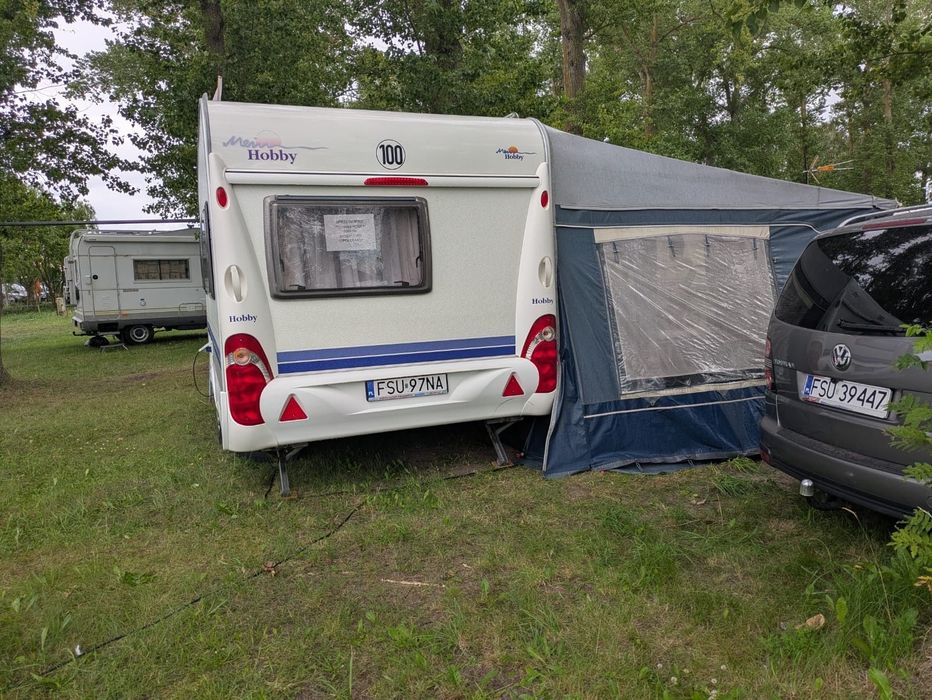 Hobby De Luxe 400  Przyczepa kempingowa Hobby de Luxe 400