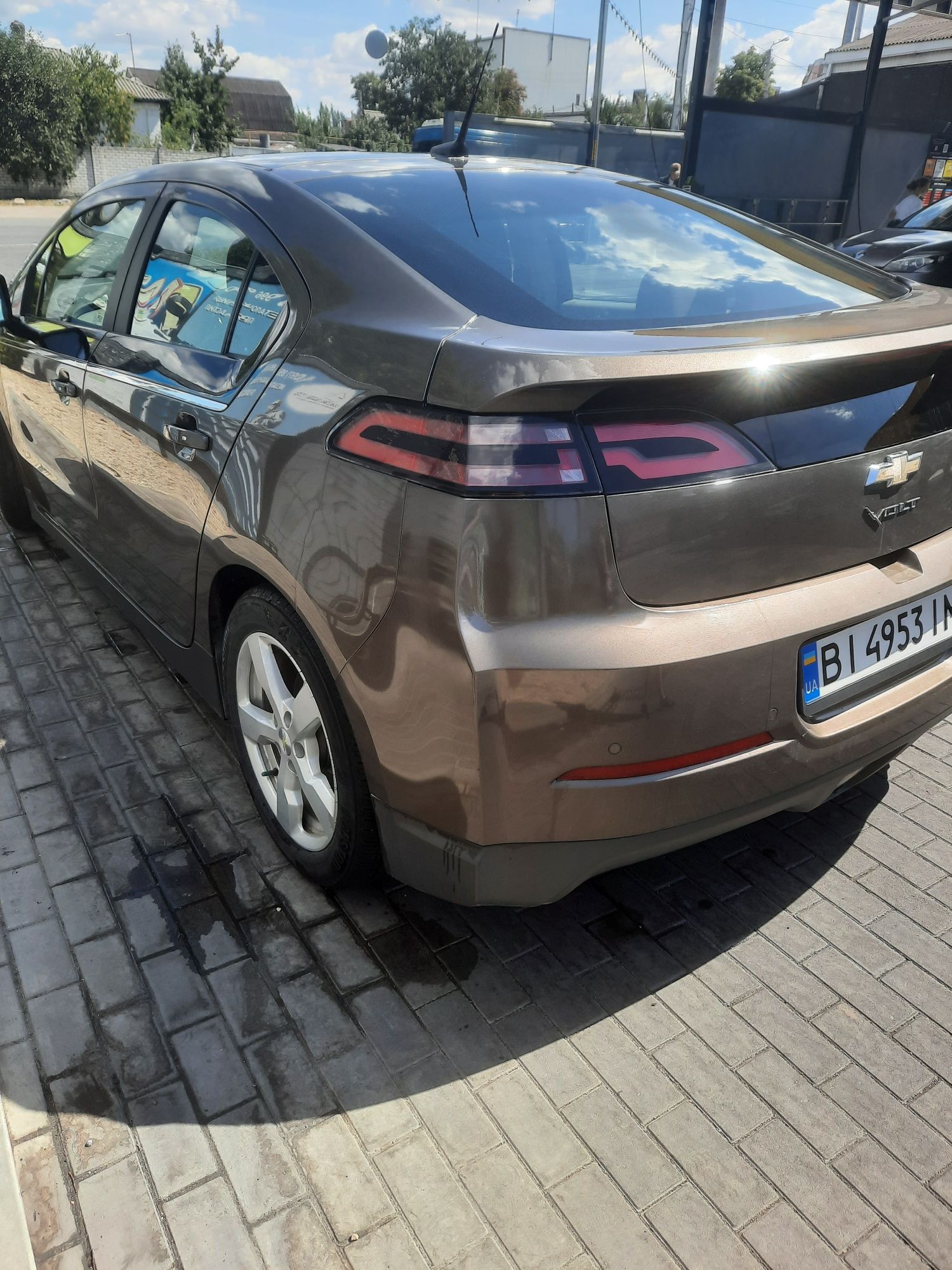 Chevrolet Volt в гаргому стані