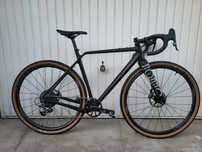 Gravel Rondo Ruut karbon
