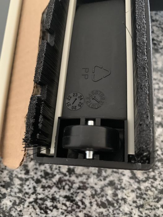 НАСАДКА-ЩІТКА DN35до пилососів Karcher здодатковими гумовими смужками.