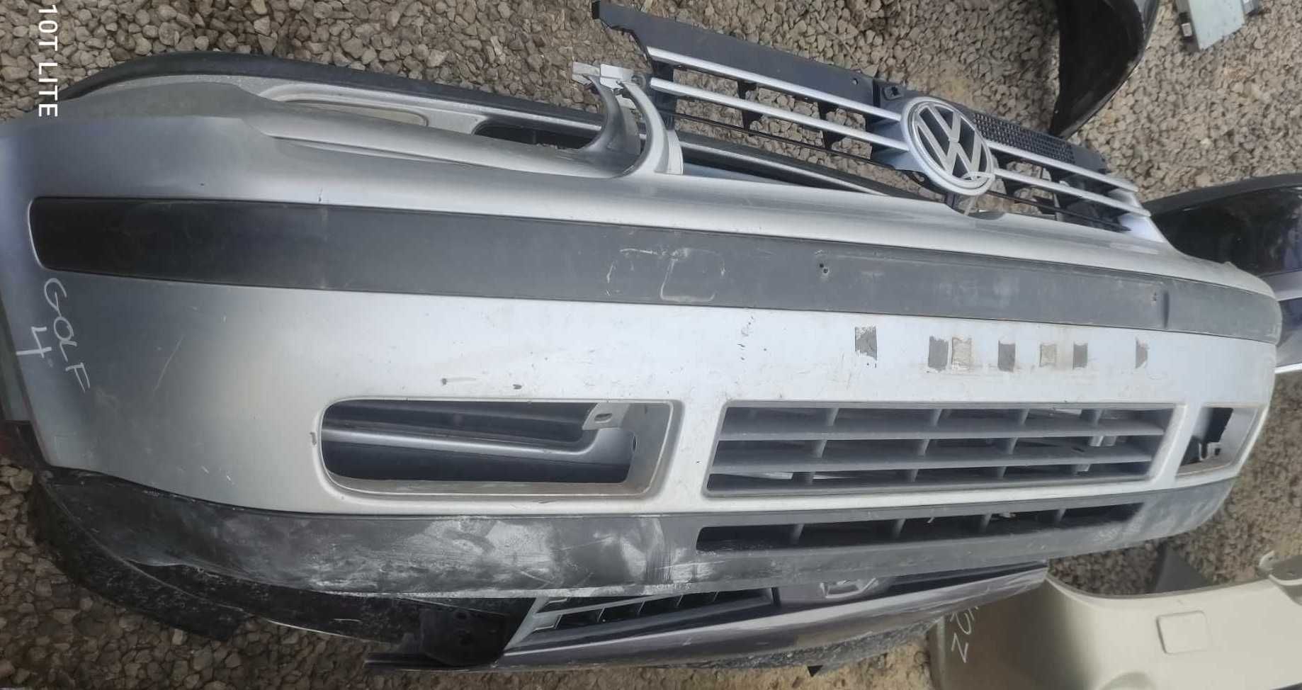 zderzak przedni vw golf IV