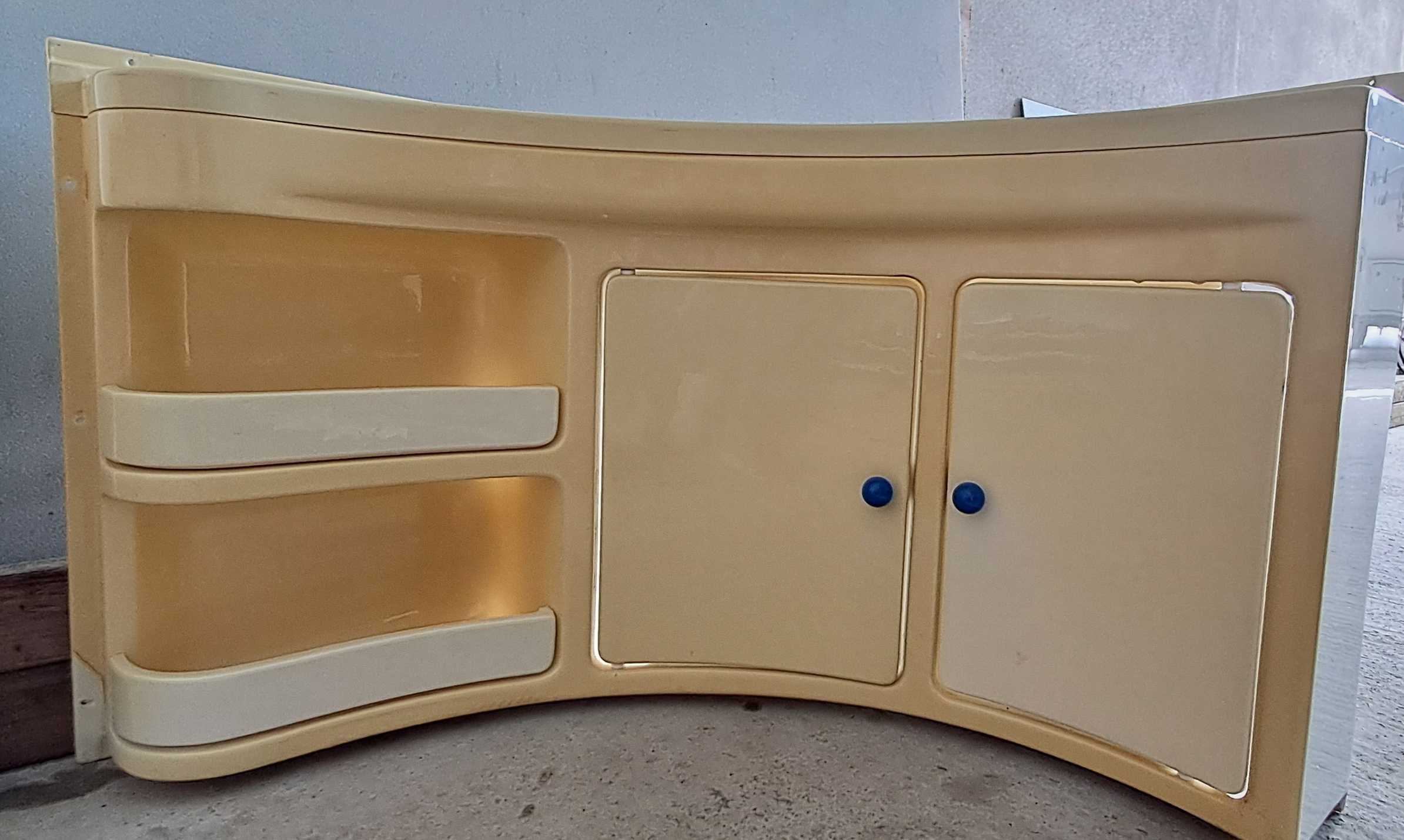 Armário de canto para casa de banho autocaravana