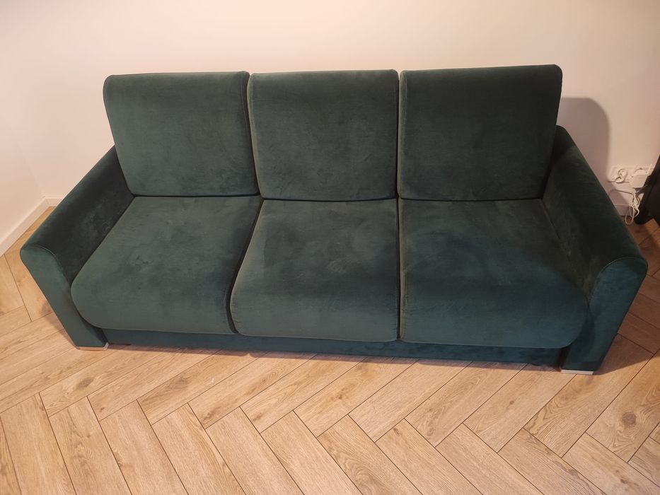 Sofa rozkładana ze schowkiem butelkowa zieleń