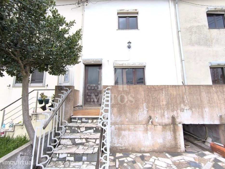 Moradia T3 renovada para venda na Areosa - Viana do Castelo
