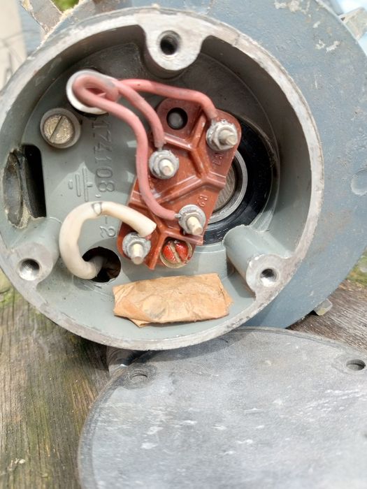 Piła stołowa bez silnika