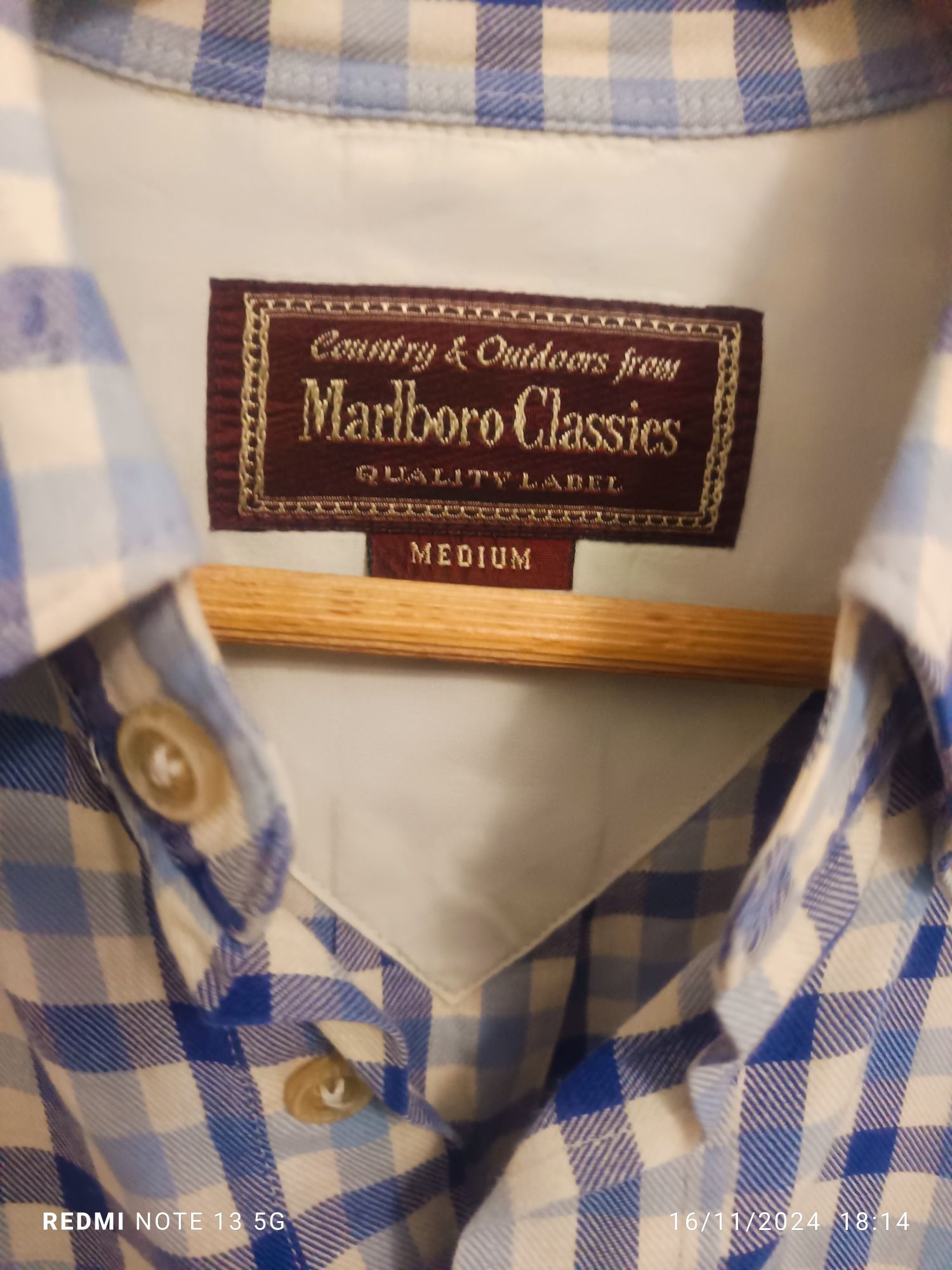 Camisa Marlboro clássica M