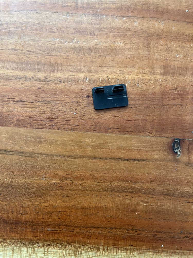 Klapka gopro hero4 od karty pamiecie i wejść