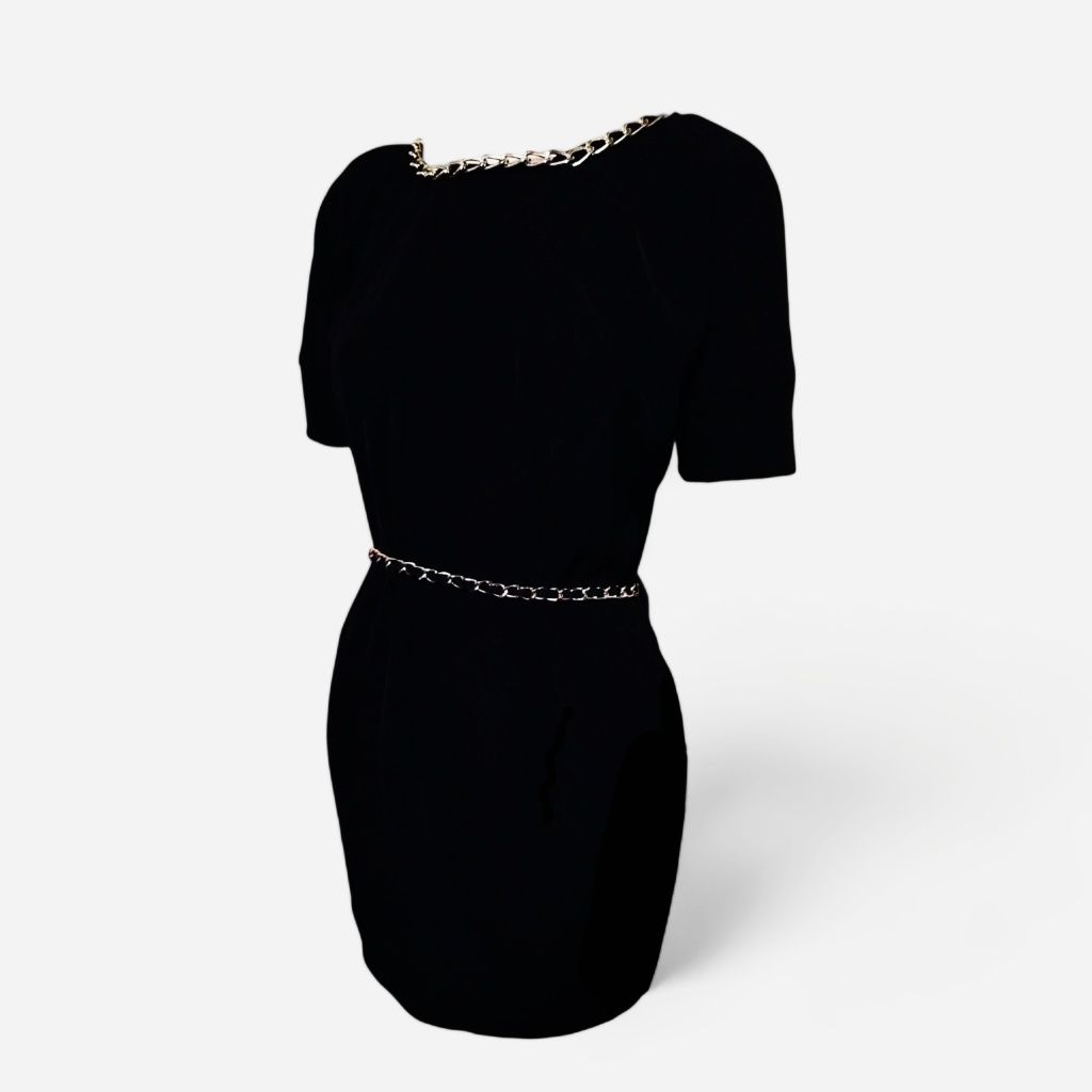 Сукня чорна з цепочками