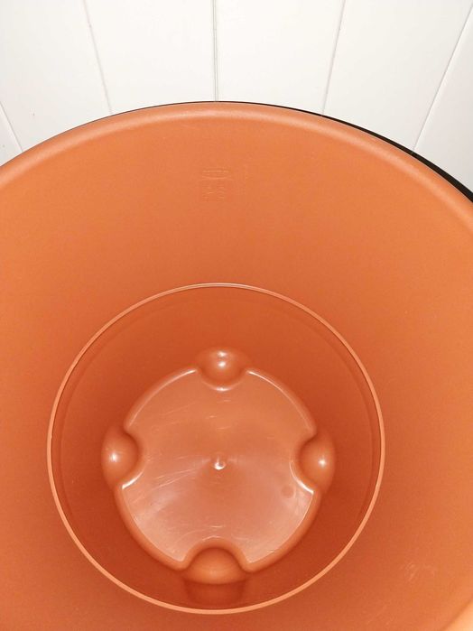 Vaso Grande com Rodas - Novo