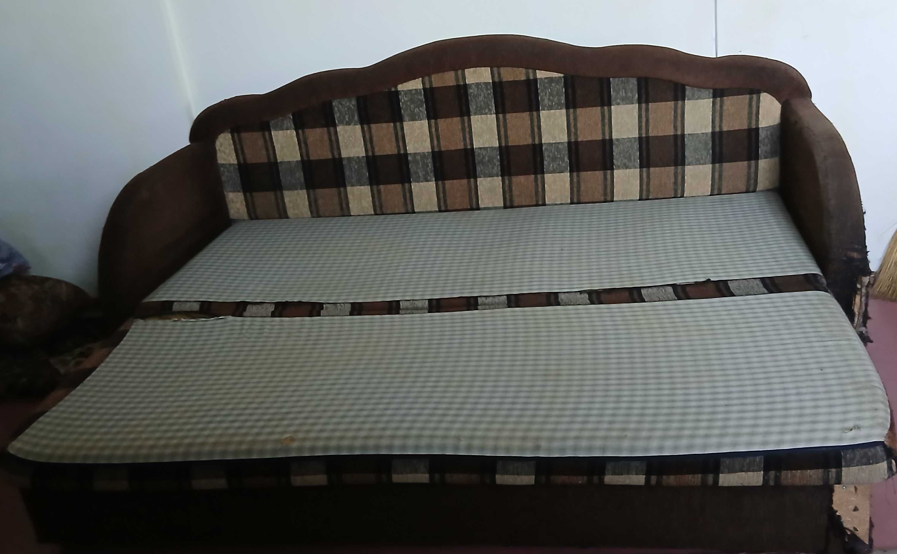 Продам діван б/в в задовільному стані (великий)