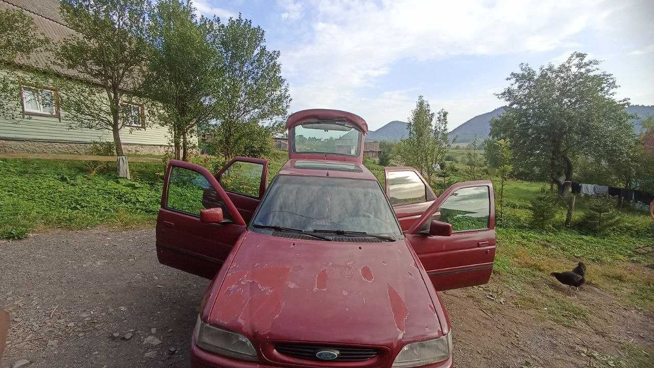 Ford Escort 1.6 л 1993 року
