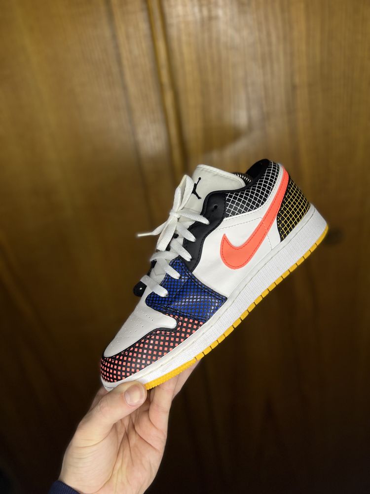 Кроссовки из натуральной кожи Nike air Jordan 1 low низкие оригинал 38