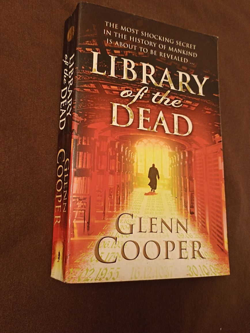 Library of the dead, english books, книги англійською, детектив